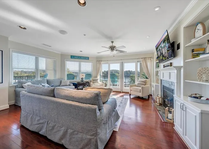 Paradise Pointe At Sml