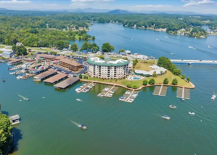 Paradise Pointe At Sml